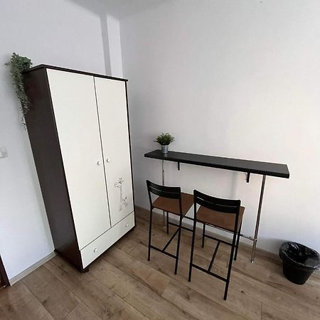 Well Apartment In Old Town Cracóvia Exterior foto